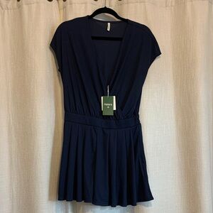 HALARA Navy V-Neck Pleated Romper